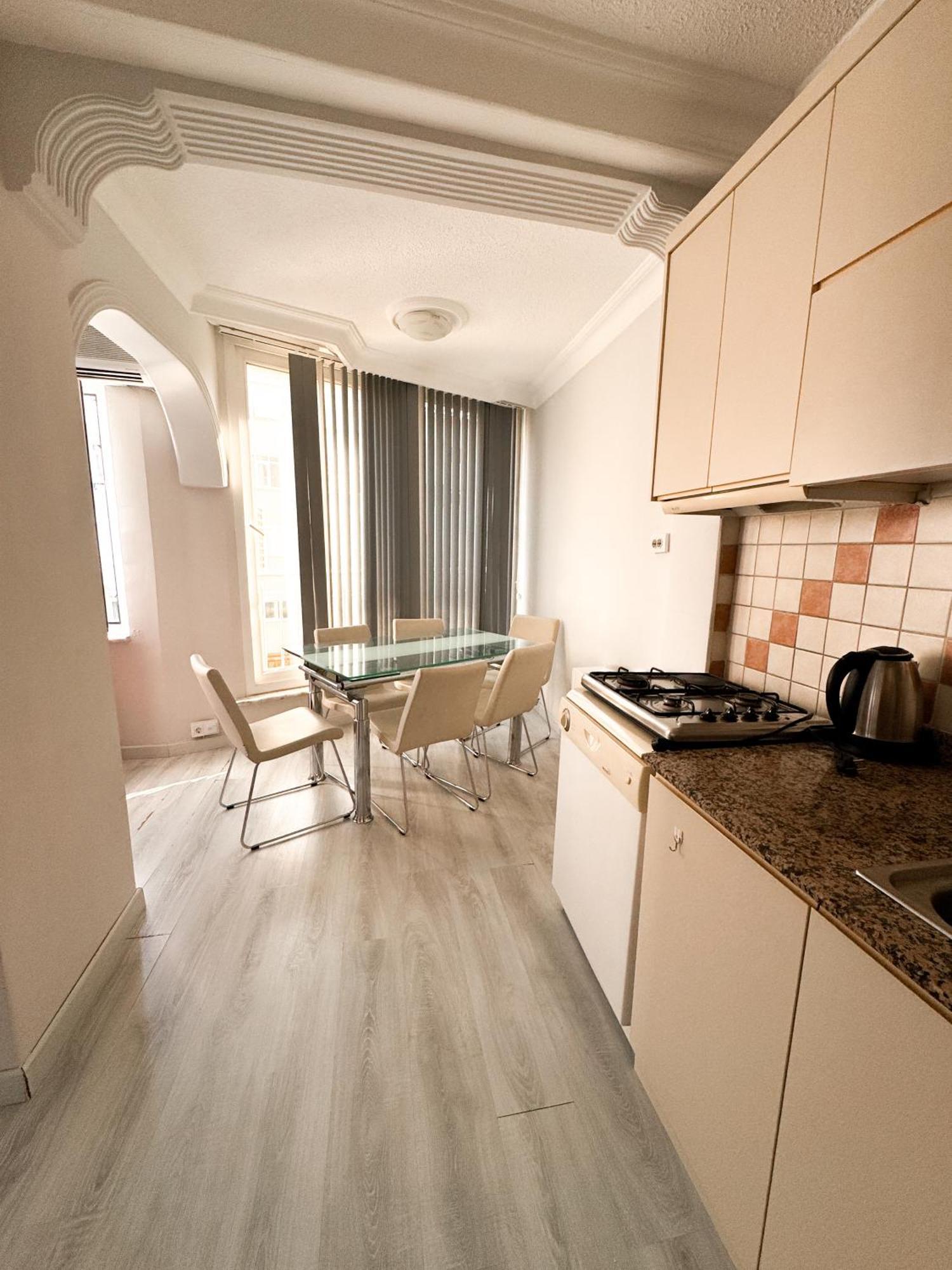 Apartament Cleopatra Damlatash
