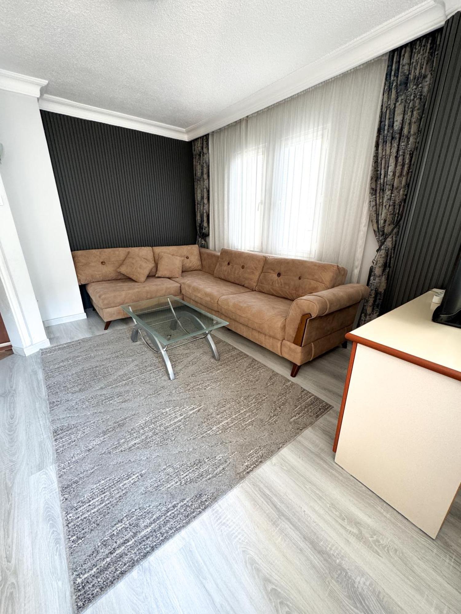 Cleopatra Damlatash Apartament *